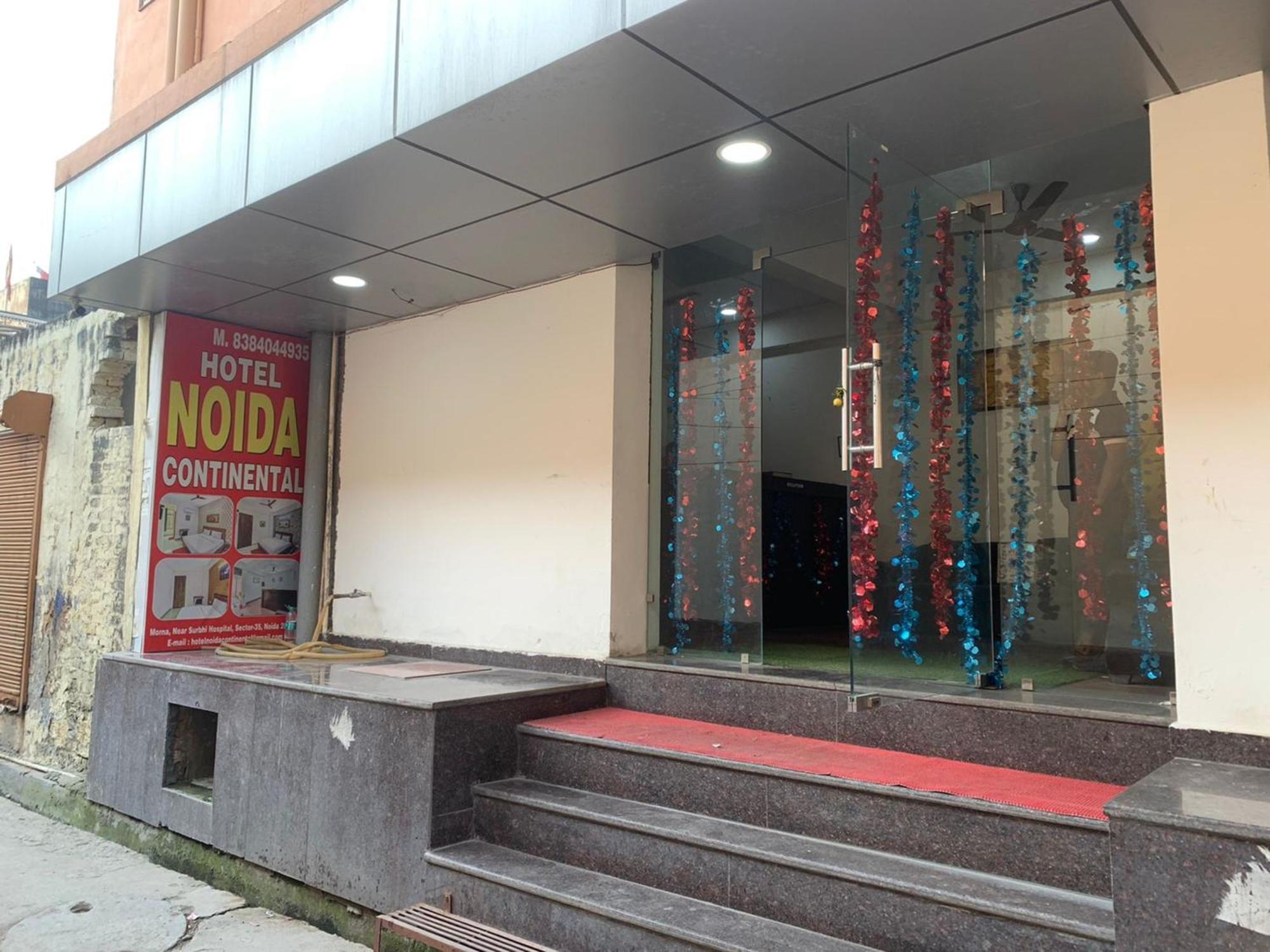 Hotel Noida Continental Exterior foto